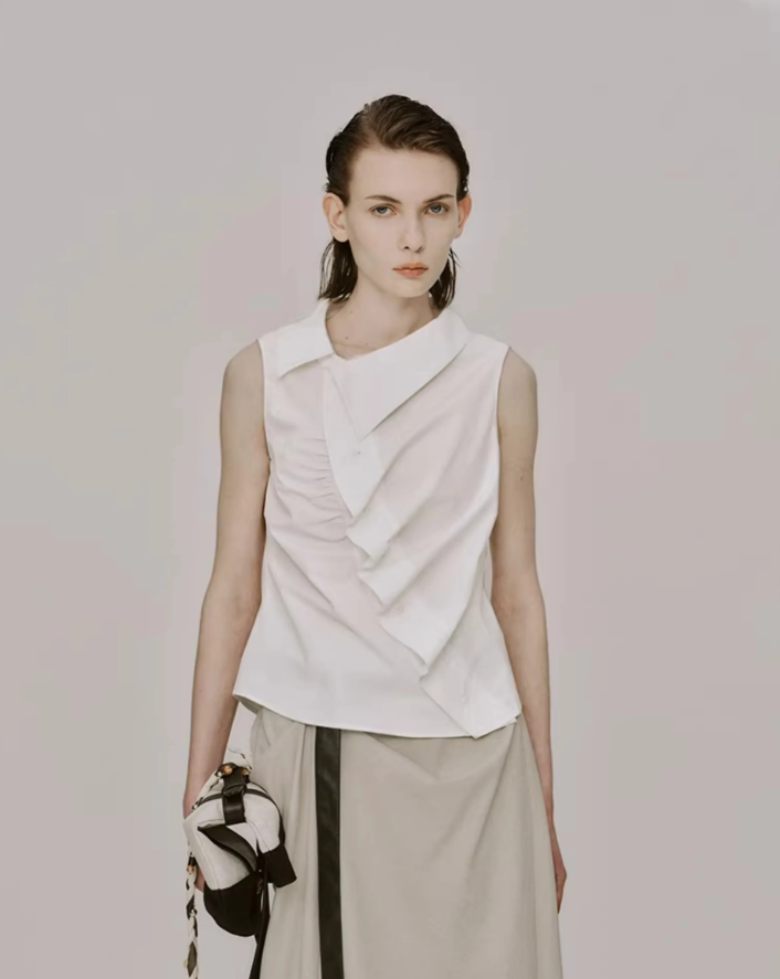 Aureline Asymmetry Sleeveless Shirt